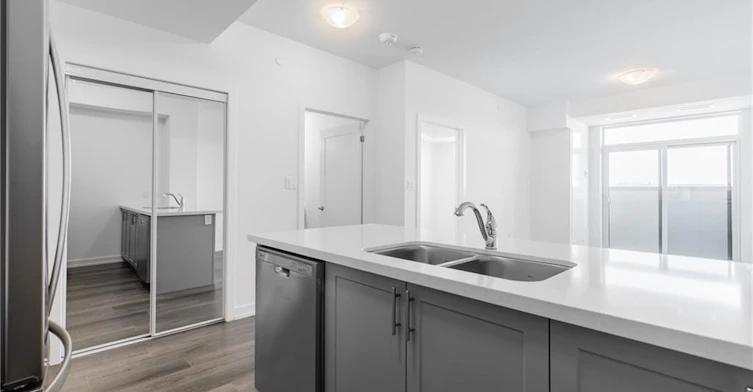 336-10 Mallard Trail, Hamilton, ON, L8B 2A7 - 7