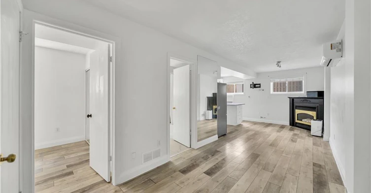 Lower-347 Keewatin Avenue, Kitchener, ON, N2B 3W2 - 4
