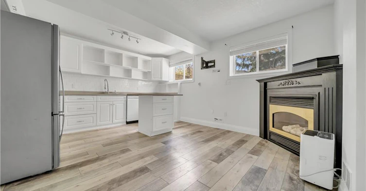 Lower-347 Keewatin Avenue, Kitchener, ON, N2B 3W2 - 5