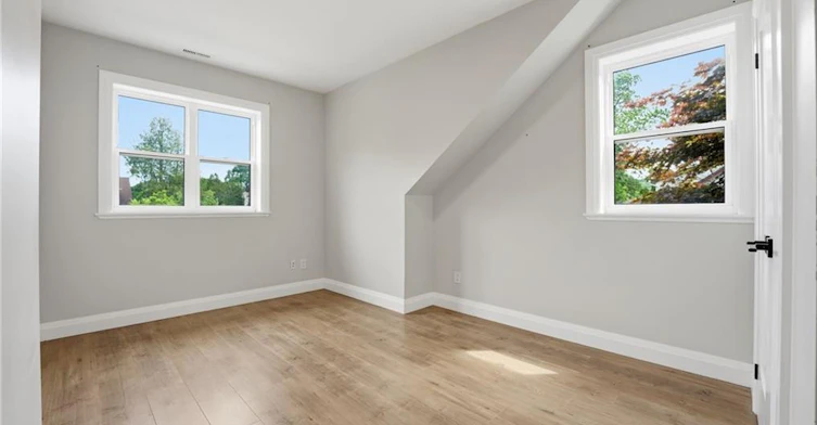 2-58 Rosslyn Avenue N, Hamilton, ON, L8L 7P4 - 16
