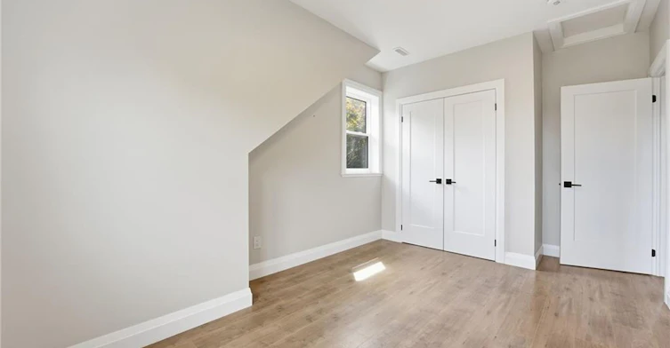 2-58 Rosslyn Avenue N, Hamilton, ON, L8L 7P4 - 17