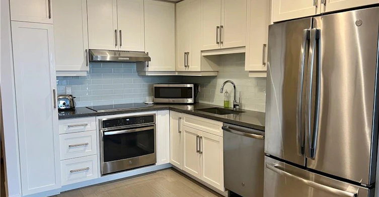 1207-2025 Maria Street, Burlington, ON, L7R 0E9 - 2