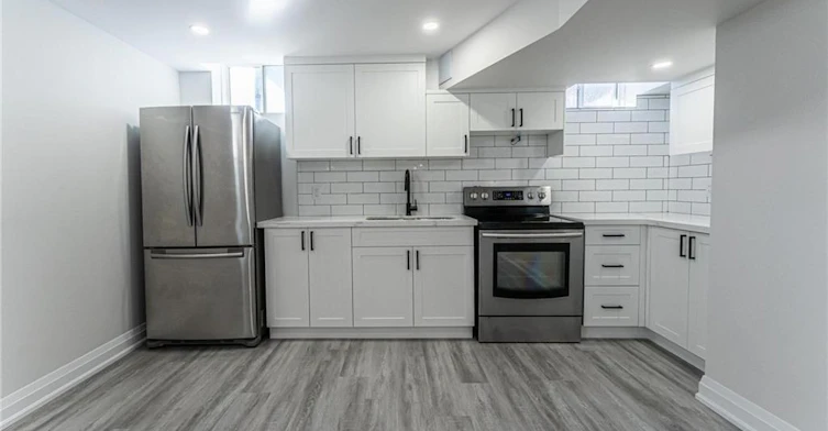 LOWER-97 Narbonne Crescent, Hamilton, ON, L8J 1K5
