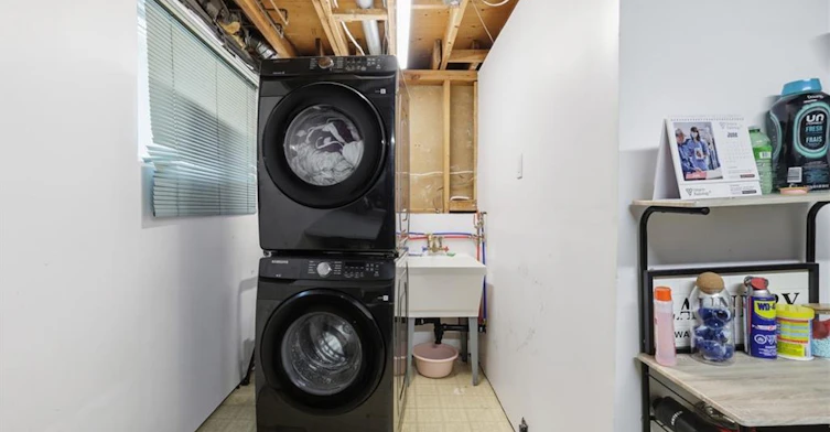 Basement-79 Adis Avenue, Hamilton, ON, L9C 6T9 - 10