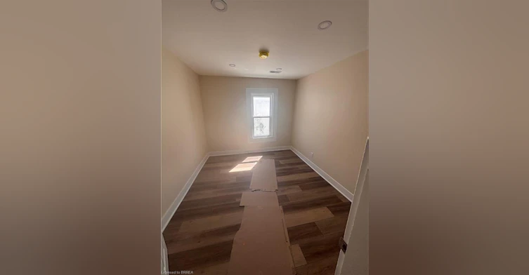 UPPER-130 King Street, Brant, ON, N0E 1A0 - 5