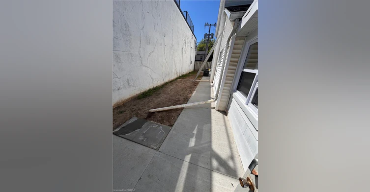 UPPER-130 King Street, Brant, ON, N0E 1A0 - 14