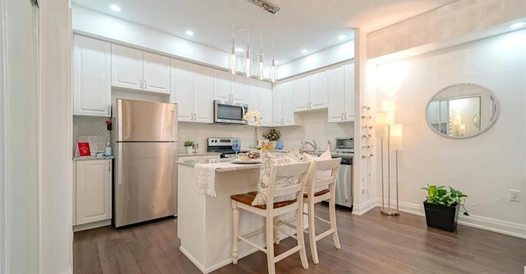 D902-5289 Highway 7, Vaughan, ON, L4L 0J1 - 11