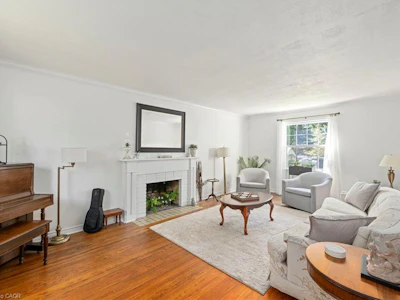 50 Queen Mary Crescent - 5
