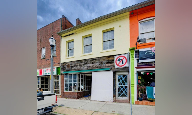 36 Norfolk Street S