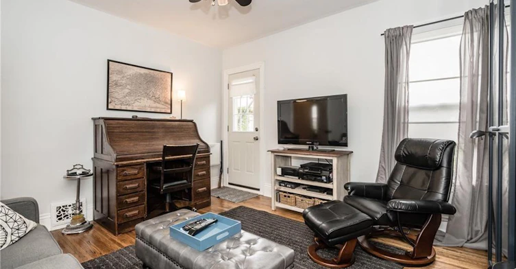 Main-102 Ontario Avenue, Hamilton, ON, L8N 2X2 - 24
