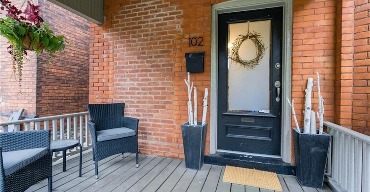 Main-102 Ontario Avenue, Hamilton, ON, L8N 2X2 - 2