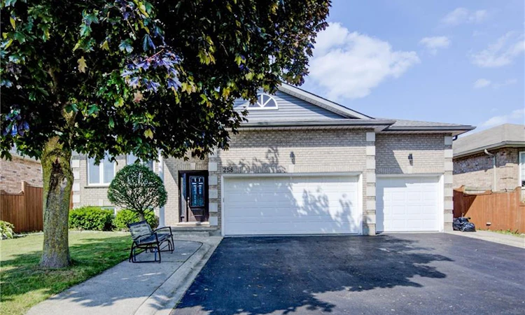 258 Saginaw Parkway