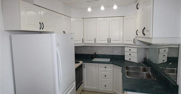 811-225 Harvard Place, Waterloo, ON, N2J 4H4 - 12