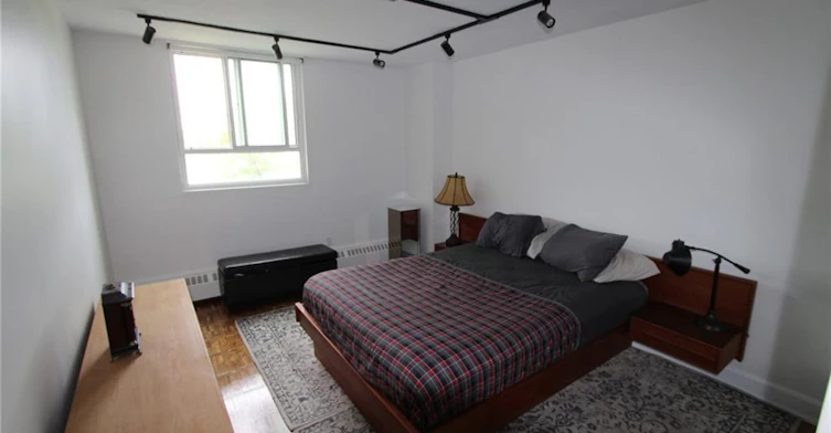 811-225 Harvard Place, Waterloo, ON, N2J 4H4 - 9