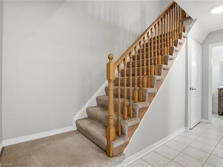 174 Fellowes Crescent, Hamilton, ON, L8B 0M9 - 14