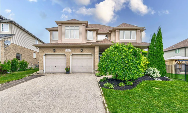 21 West Tree Drive