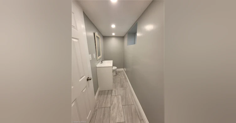 Lower-76 Glenview Avenue, Cambridge, ON, N1R 2W2 - 9