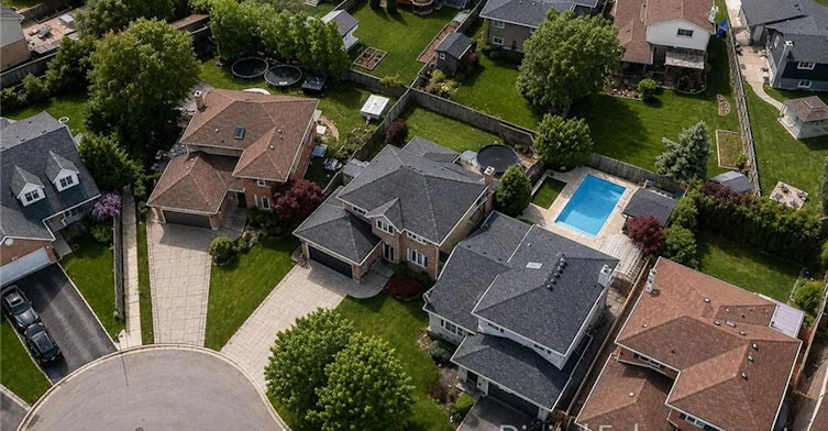 4559 St. Volodymyr Court, Lincoln, ON, L0R 1B5 - 4