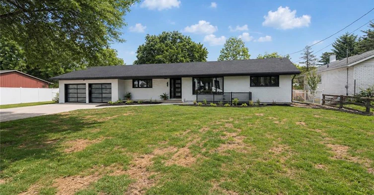 3957 Victoria Avenue, Lincoln, ON, L0R 2C0 - 3