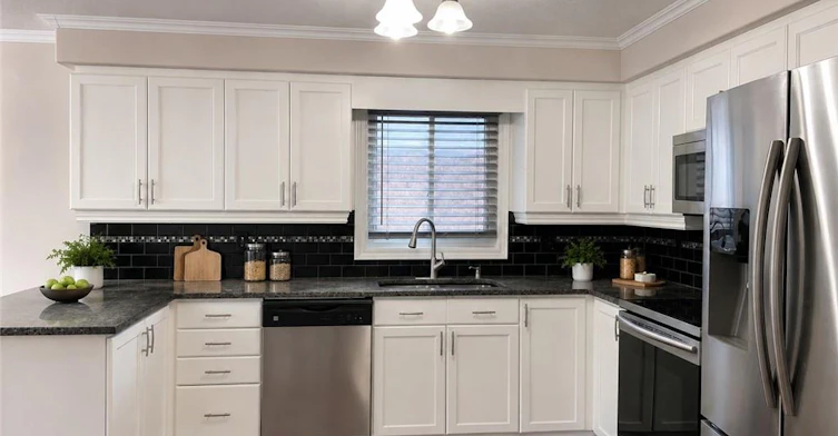 530 Peach Blossom Court, Kitchener, ON, N2E 3Z8 - 3
