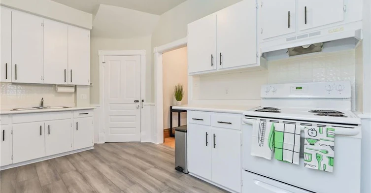 67 Ahrens Street W, Kitchener, ON, N2H 4B8 - 19
