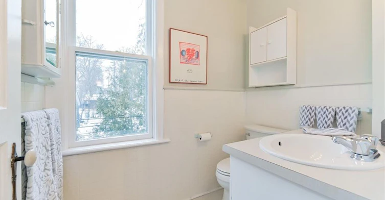 67 Ahrens Street W, Kitchener, ON, N2H 4B8 - 38