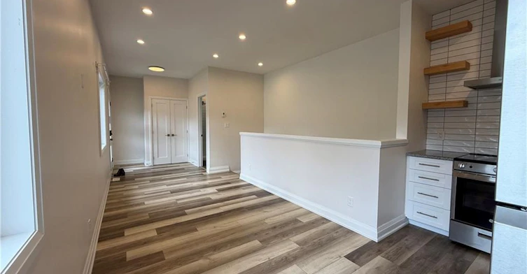 C-261 Belmont Avenue W, Kitchener, ON, N2M 1M3 - 3