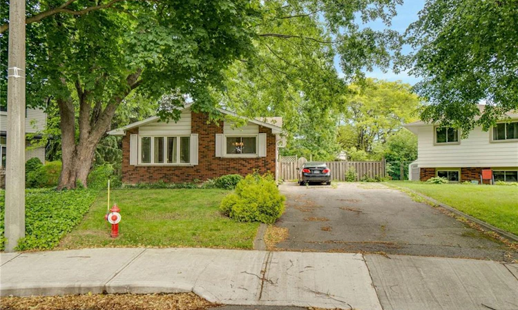 108 Fassett Court