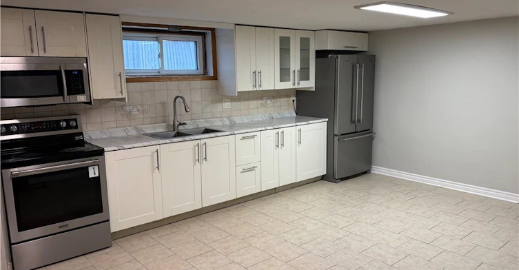 LOWER-249 Federal Street, Hamilton, ON, L8E 1P6 - 4