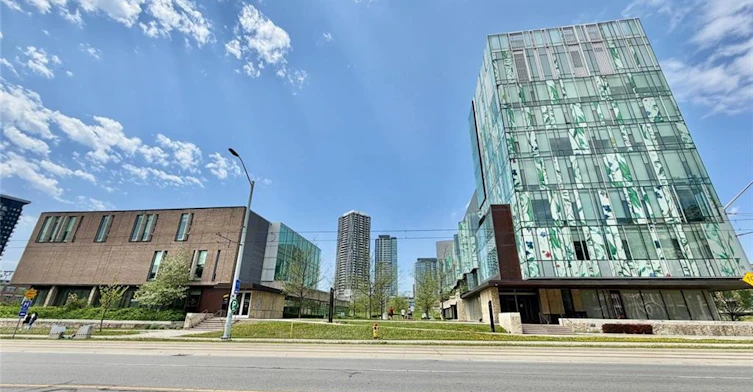 1712-1 Victoria Street S, Kitchener, ON, N2G 1E9 - 17