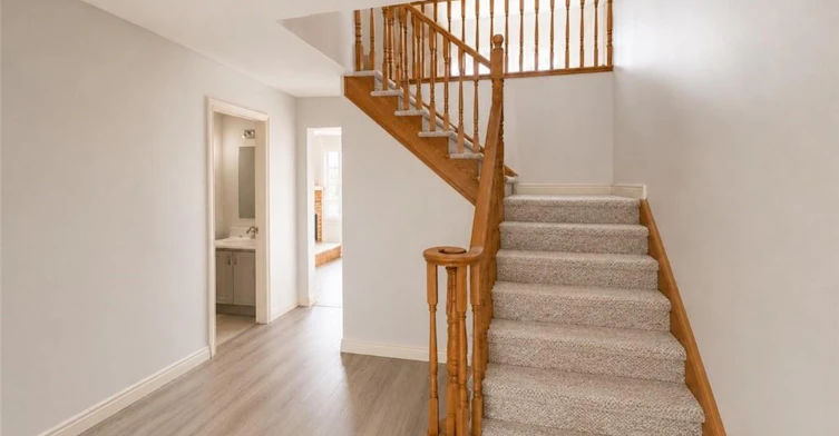 119 Norma Crescent, Hamilton, ON, L9G 4P2 - 2
