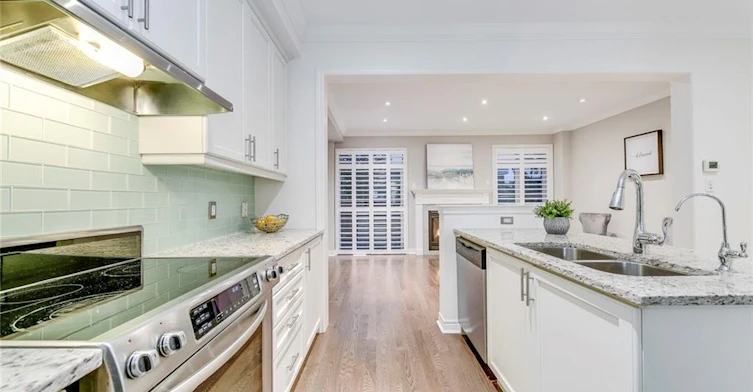 3087 Eberly Woods Drive, Oakville, ON, L6M 0T7 - 11