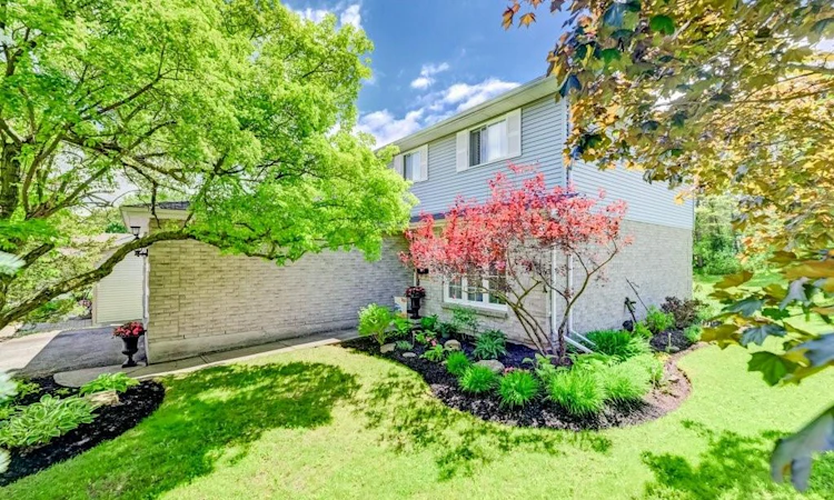 469 Westvale Drive