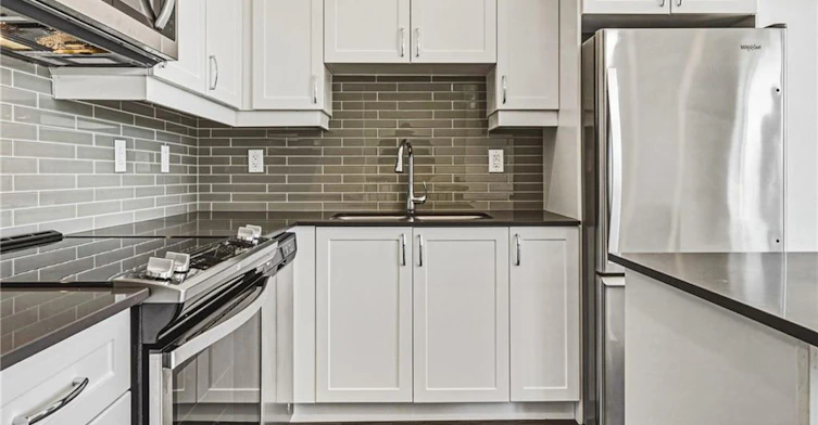 214-2061 Prospect Street, Burlington, ON, L7R 1Z2 - 8