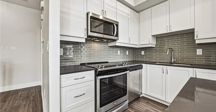 214-2061 Prospect Street, Burlington, ON, L7R 1Z2 - 9