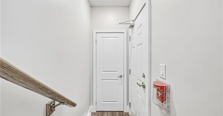 214-2061 Prospect Street, Burlington, ON, L7R 1Z2 - 4