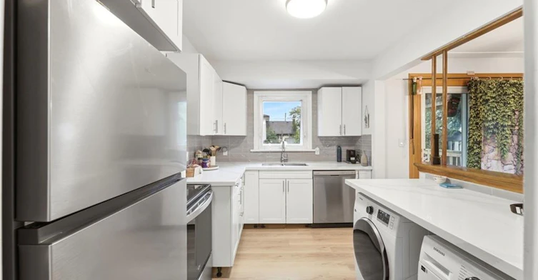 MAIN-133 Kingslea Drive, Hamilton, ON, L8T 4A7 - 7