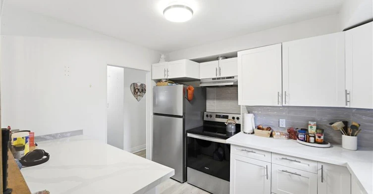 MAIN-133 Kingslea Drive, Hamilton, ON, L8T 4A7 - 9