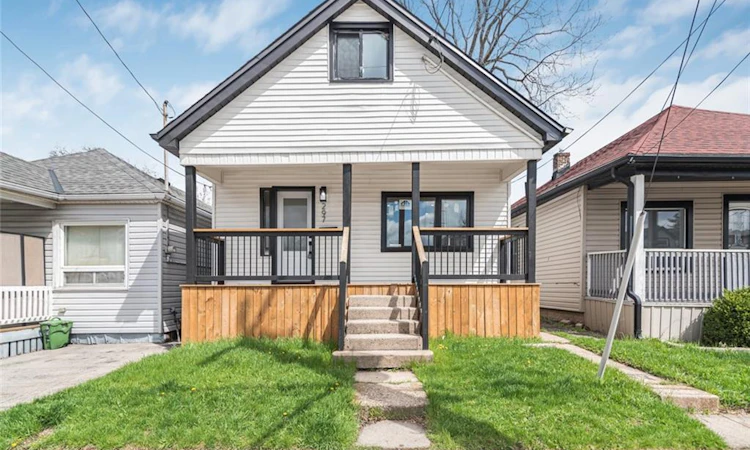 297 Britannia Avenue