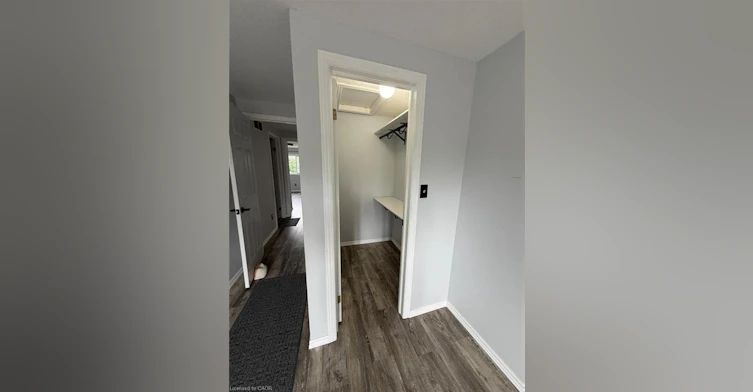 34 Mountain Laurel Crescent, Kitchener, ON, N2E 3W9 - 10