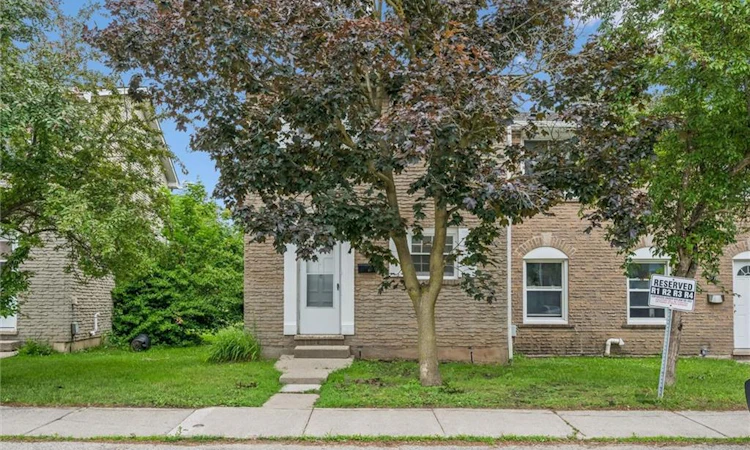 178 Westcourt Place