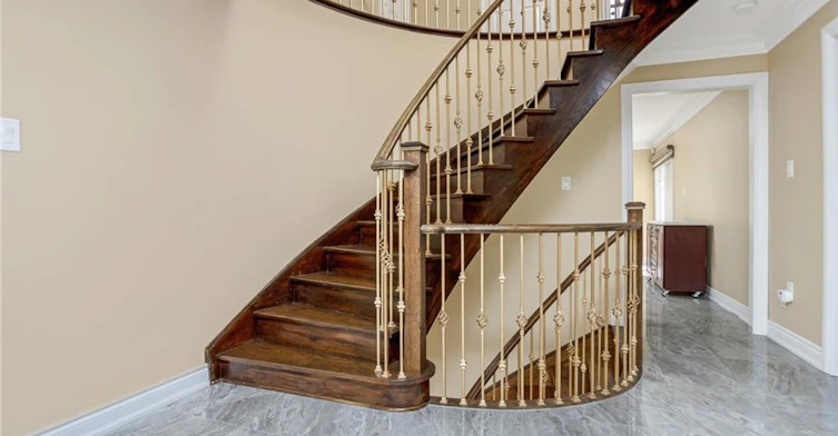 2235 Grenville Drive, Oakville, ON, L6H 4W7 - 2