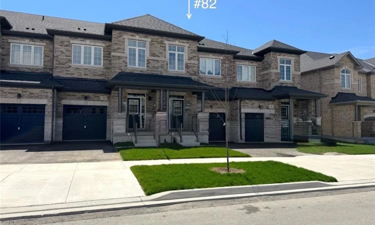 82 Gledhill Crescent