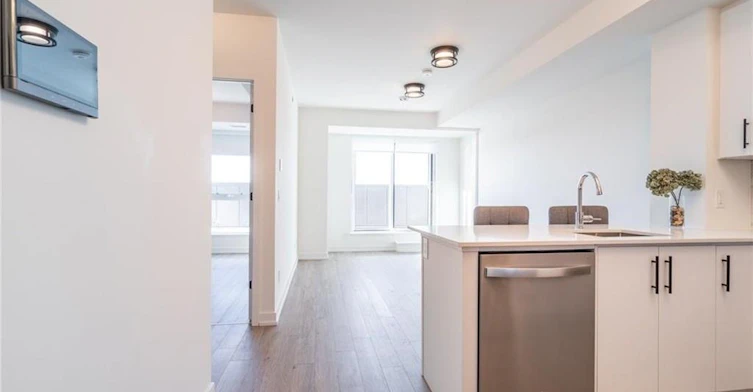 906-345 Wheat Boom Drive, Oakville, ON, L6H 7X4 - 17
