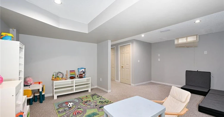 8 Buss Court, Thorold, ON, L2V 5B1 - 26