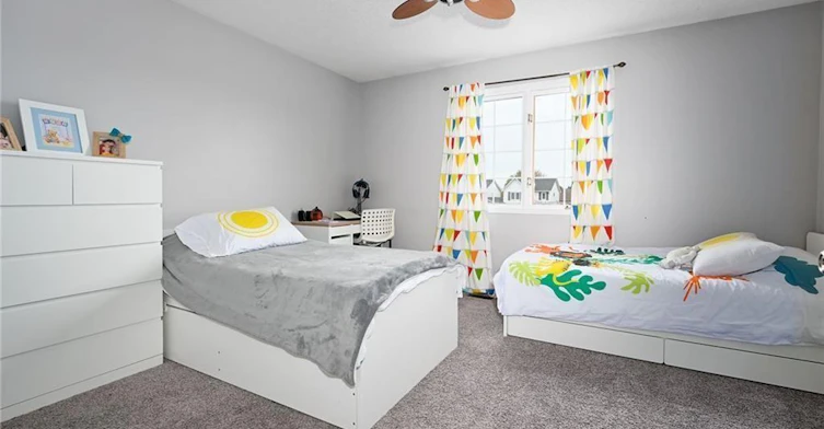 8 Buss Court, Thorold, ON, L2V 5B1 - 18