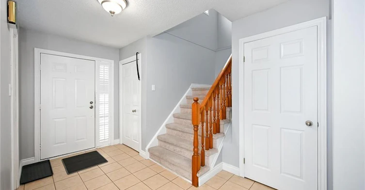 8 Buss Court, Thorold, ON, L2V 5B1 - 13