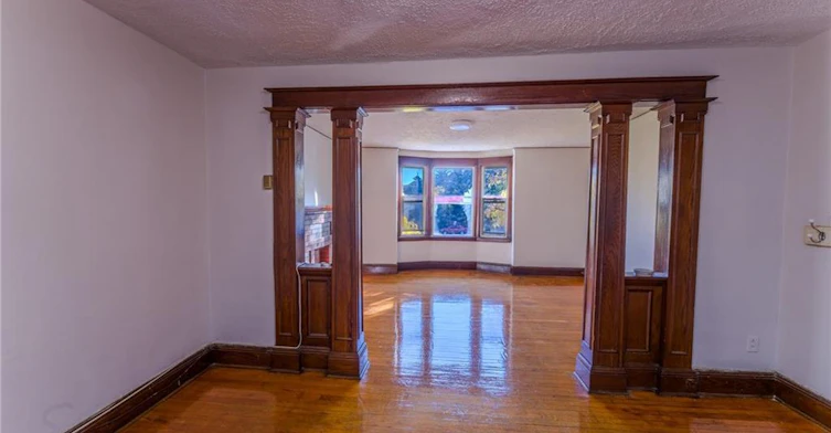 2-1369 Main Street E, Hamilton, ON, L8K 1B8 - 4