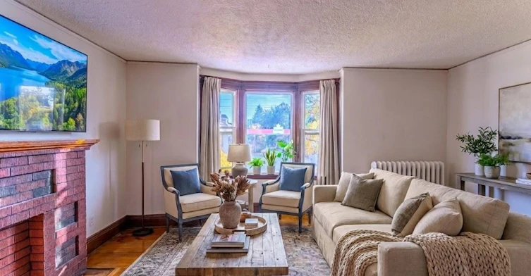 2-1369 Main Street E, Hamilton, ON, L8K 1B8