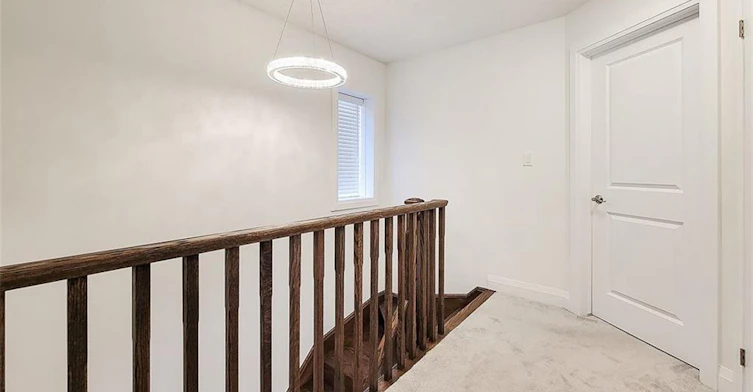 8 Dayman Drive, Hamilton, ON, L9K 0J9 - 16